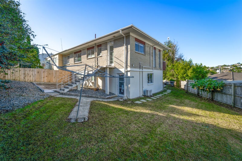 2/110 Sartors Avenue, Browns Bay, Auckland - Carousel 1