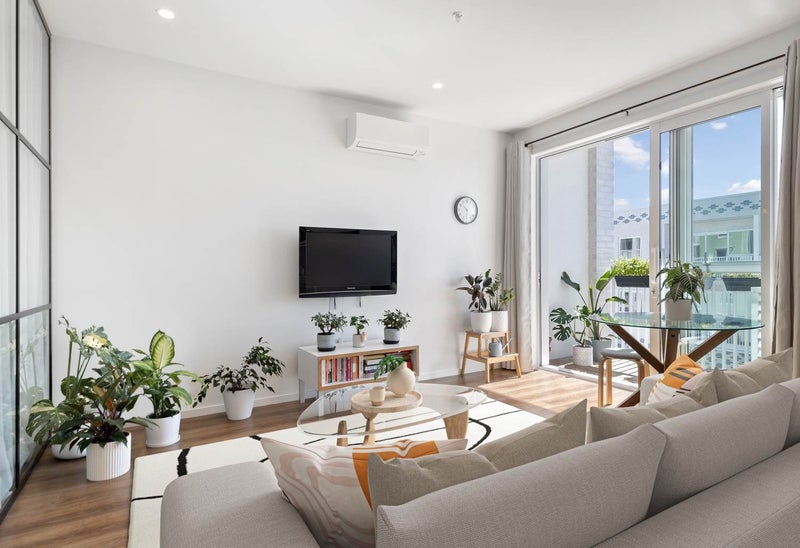 402/9D Jordan Avenue, Onehunga, Auckland - Carousel 1