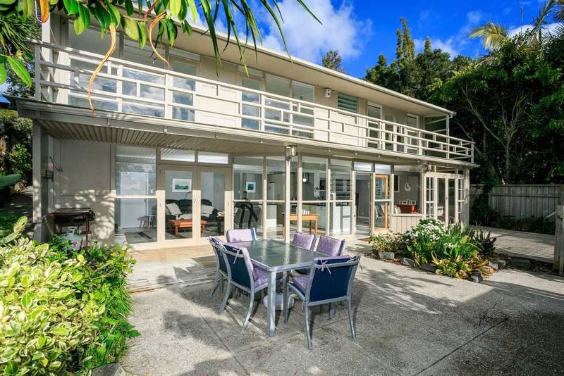 90 Saddleback Rise, Murrays Bay, Auckland - Carousel 2