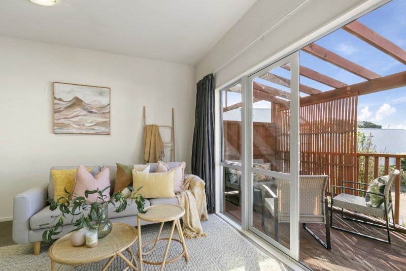 13/6 Vallance Street, Kilbirnie, Wellington - Carousel 2