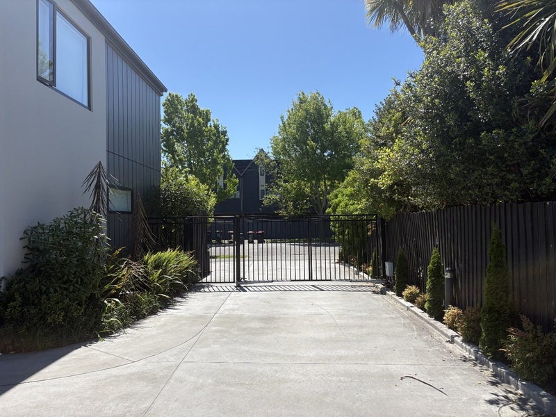 2/306 Worcester Street, Linwood, Christchurch - Carousel 10
