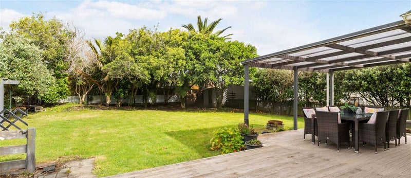 33 Martyn Street, Waiuku, Waiuku - Carousel 2