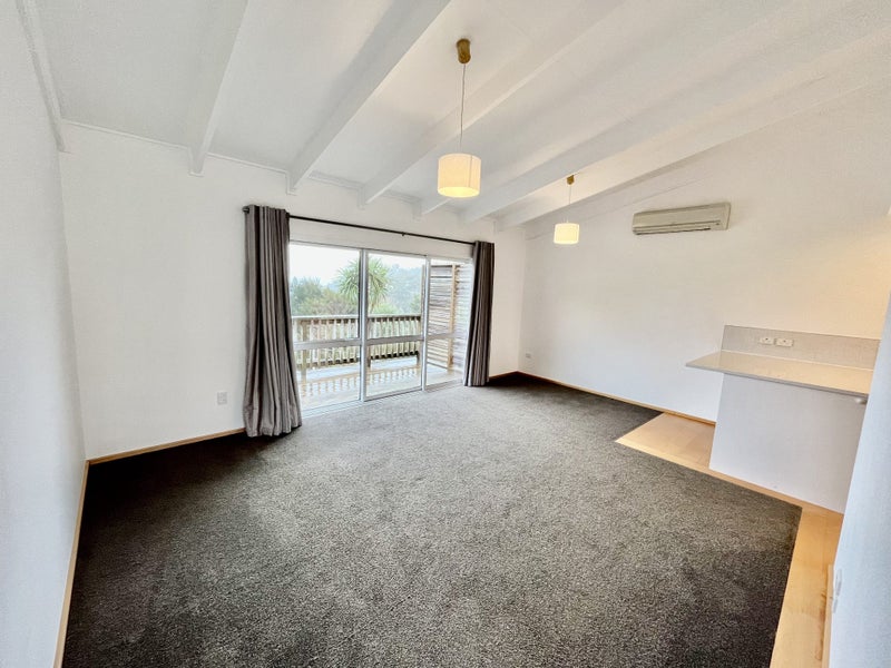27 Hillcrest Road, Hatfields Beach, Orewa - Carousel 2