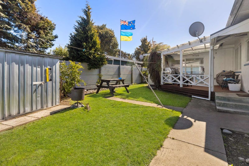 2/10 Waikare Street, Tāhunanui, Nelson - Carousel 2