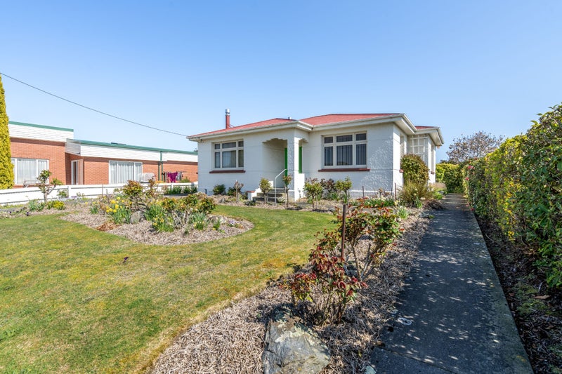 64 Broughton Street, Gore, Gore - Carousel 2