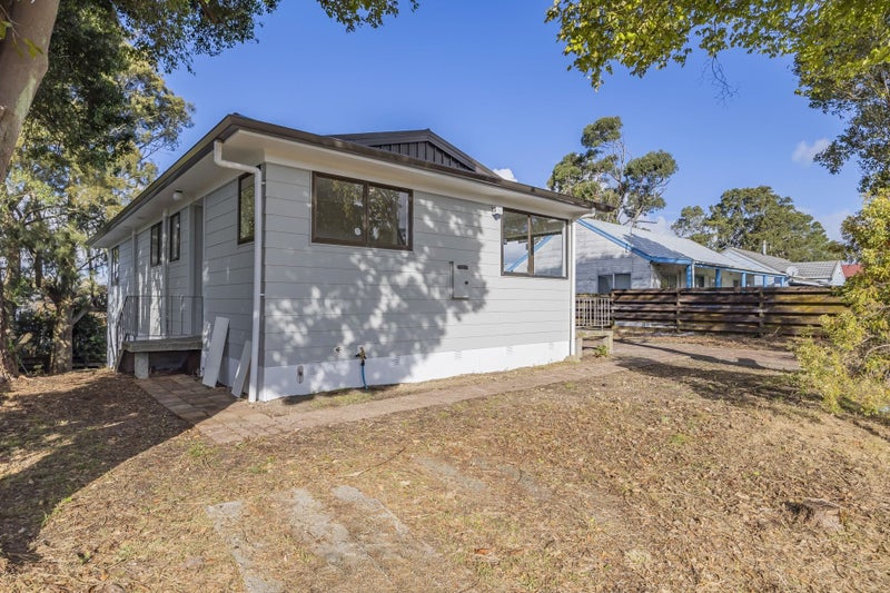 9 Luanda Drive, Ranui, Auckland - Carousel 2