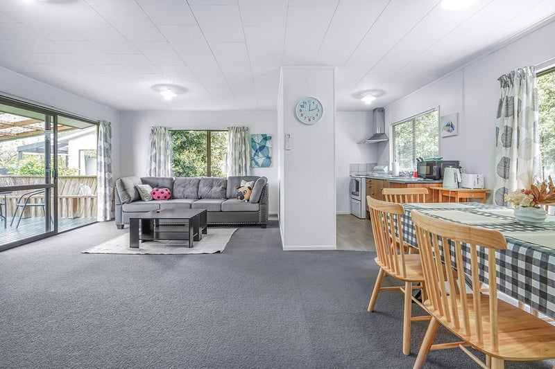 9B Matai Street, Maeroa, Hamilton - Carousel 2