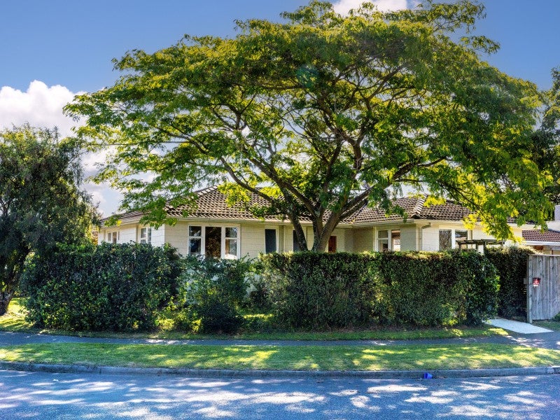 5 Mowat Street, Springlands, Blenheim - Carousel 2