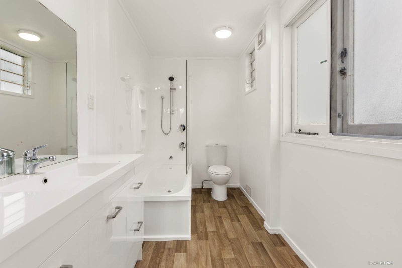 8 Colbeck Road, Āwhitu - Carousel 2