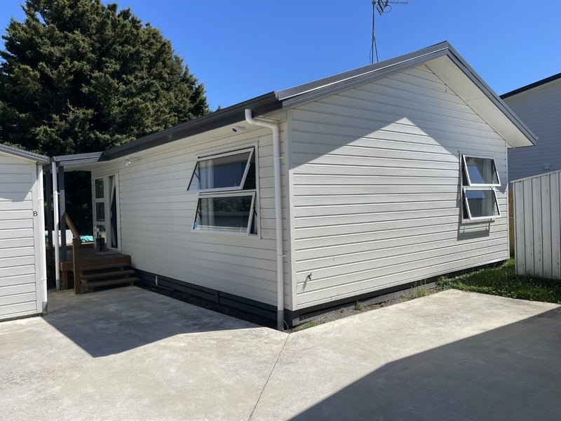 10 Odlin Crescent, Nawton, Hamilton - Carousel 1