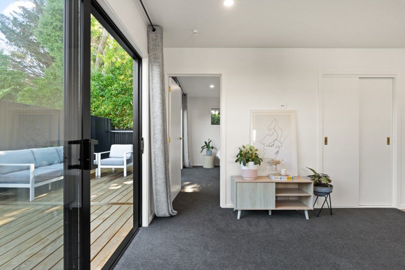 8A Cashel Street, South Dunedin, Dunedin - Carousel 2