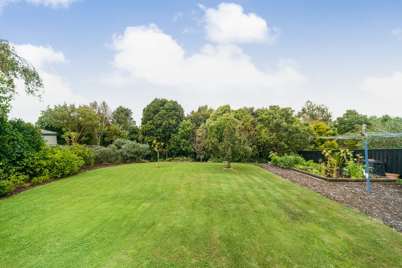 135 Summerhill Drive, Fitzherbert, Palmerston North - Carousel 25