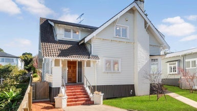 131 Mount Albert Road, Mount Albert, Auckland - Carousel 1