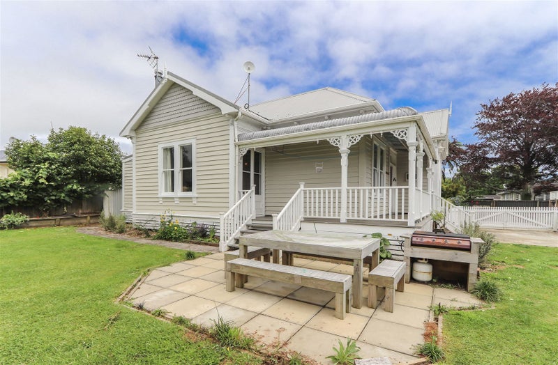 77A Rata Street, Inglewood, Inglewood - Carousel 1