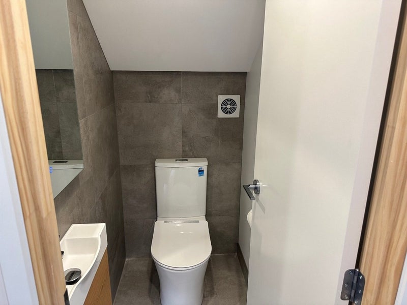 25A Quebec Road, Milford, Auckland - Carousel 8