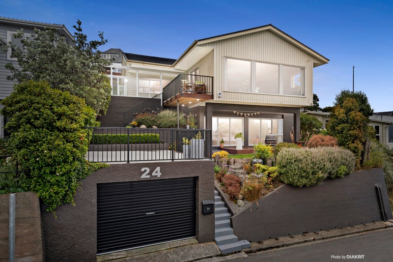 24 Lohia Street, Khandallah, Wellington - Carousel 1