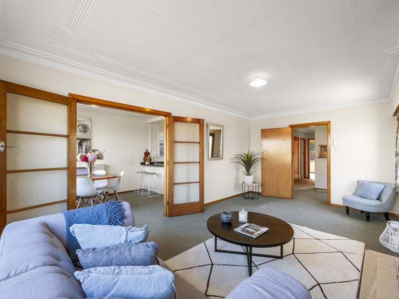 18 Larkworthy Street, Saint Kilda, Dunedin - Carousel 2