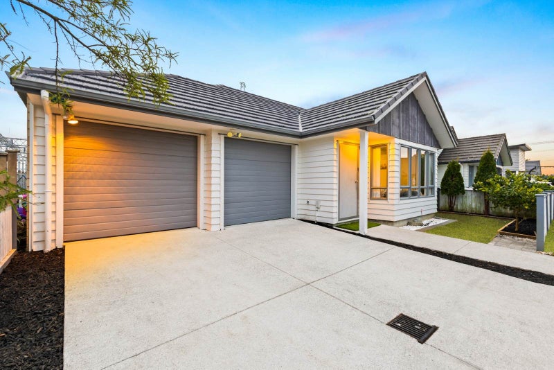 19 Kotuku Crescent, Takanini, Auckland - Carousel 2