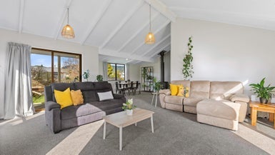 35 Tennyson Drive, Owhata, Rotorua - Carousel 1