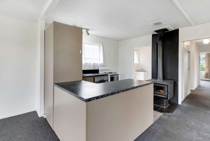 62 Denise Crescent, Hornby, Christchurch - Carousel 2