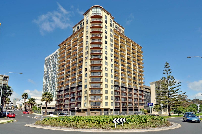 12D/18 Ronwood Avenue, Manukau, Auckland - Carousel 1