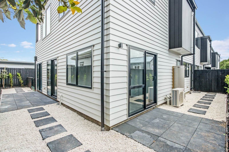 28D Canal Road, Avondale, Auckland - Carousel 2