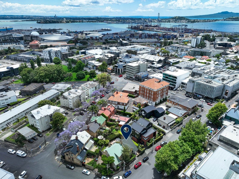 2/7 Heather Street, Parnell, Auckland - Carousel 22