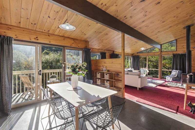 5 Miromiro Road, Normandale, Lower Hutt - Carousel 1