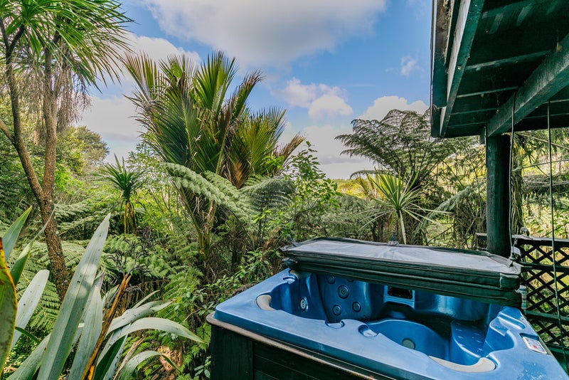 305 Duck Creek Road, Stillwater, Silverdale - Carousel 2