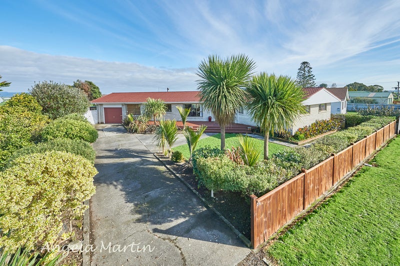 39 Tokomaru Road, Tokomaru, Palmerston North - Carousel 1