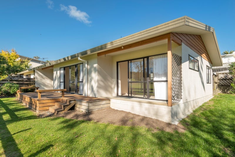 12A Oriana Crescent, Bellevue, Tauranga - Carousel 1