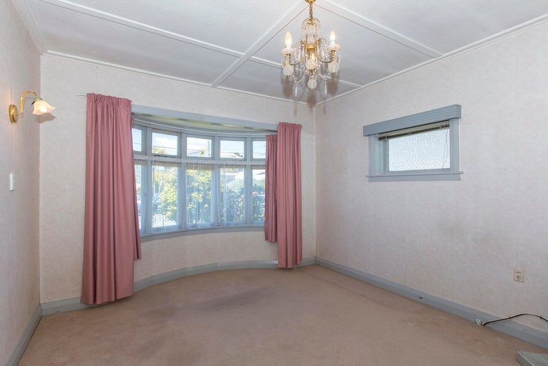 65 Kensington Avenue, Petone, Lower Hutt - Carousel 2