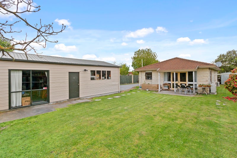 43 Arcon Drive, Broomfield, Christchurch - Carousel 2