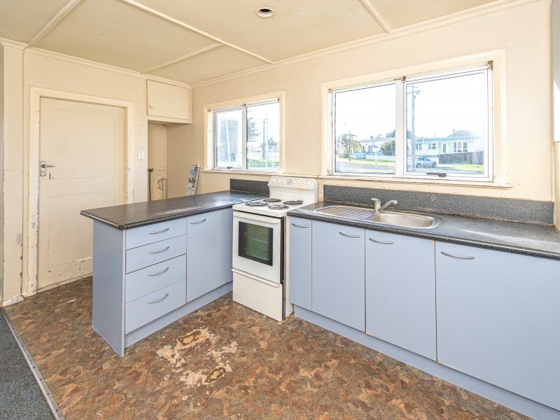 254 London Street, Tawhero, Whanganui - Carousel 2