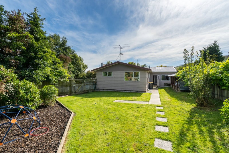 83 Kinmont Crescent, Kinmont Park, Mosgiel - Carousel 16