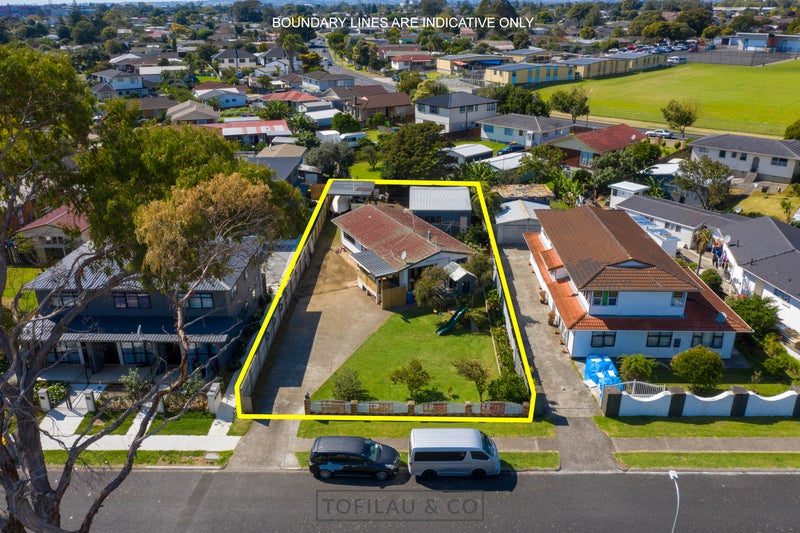 7 Chelburn Crescent, Mangere East, Auckland - Carousel 1