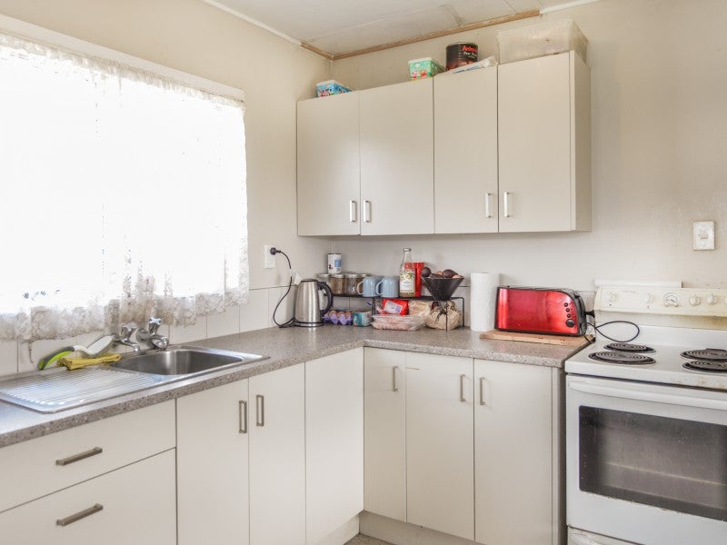 2/246 Flaxmere Avenue, Flaxmere, Hastings - Carousel 2
