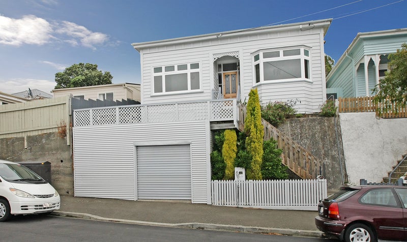 1 Kenwyn Terrace, Newtown, Wellington - Carousel 1