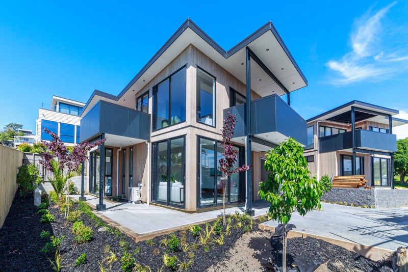 40B Takitimu ST, Orakei, Auckland - Carousel 1