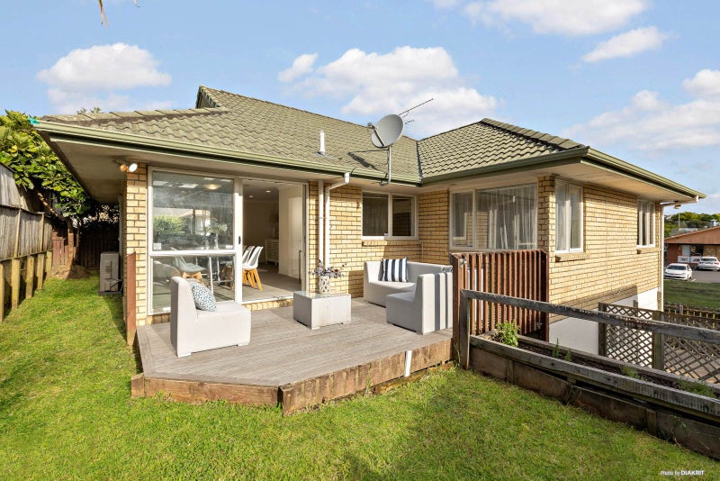 44 Edendale Road, Somerville, Manukau - Carousel 1