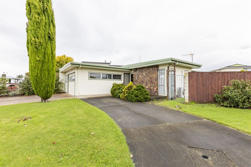 10 Sutherland Street, Tamatea, Napier - Carousel 15