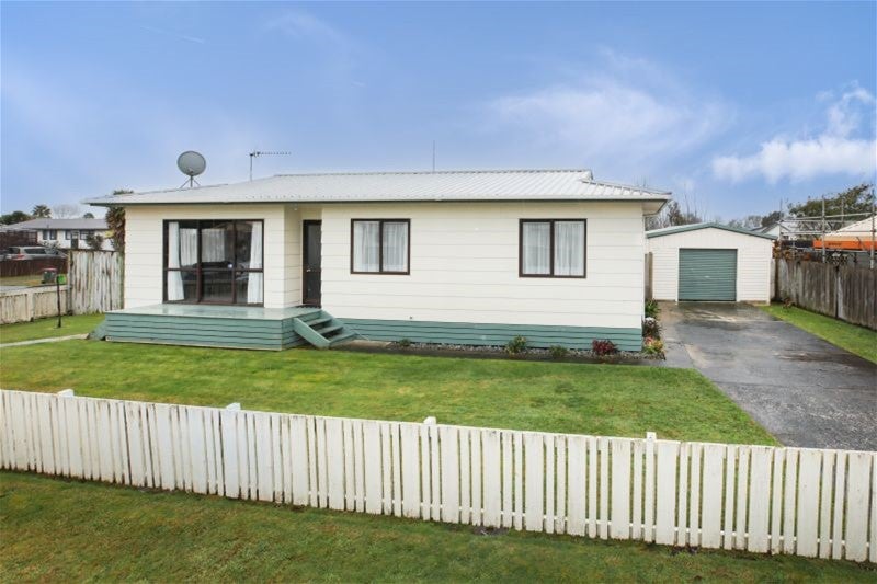 104 Dominion Road, Nawton, Hamilton - Carousel 1