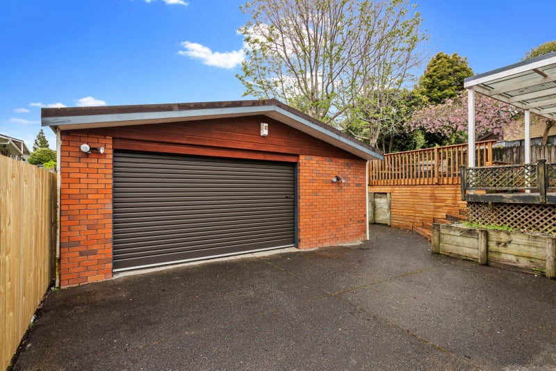 23 Vintage Drive, Henderson, Auckland - Carousel 2