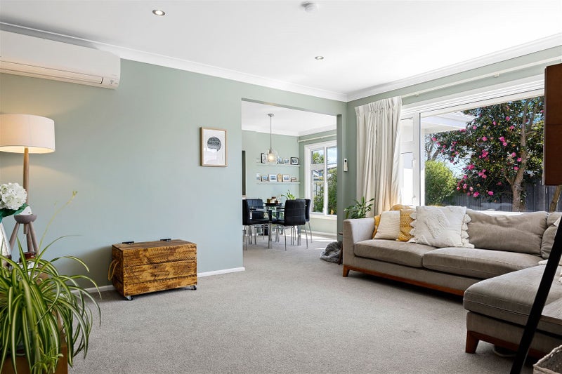 21 Cranbrook Avenue, Burnside, Christchurch - Carousel 2