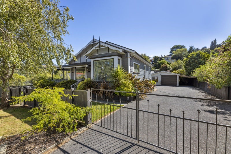 76 Barr Street, Kenmure, Dunedin - Carousel 1