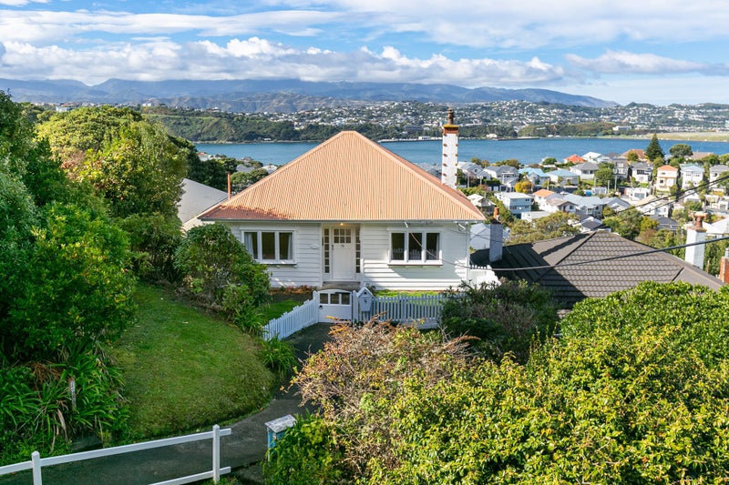 79 Rakau Road, Hataitai, Wellington - Carousel 1