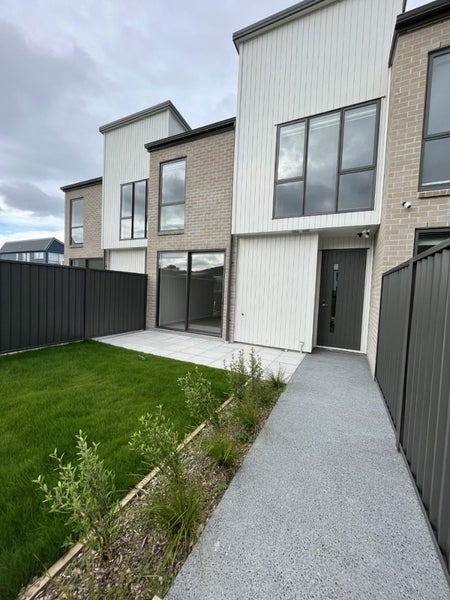 4 Tokitoki Way, Kenepuru, Porirua - Carousel 2