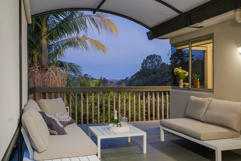 23D Lake RD, Northcote, North Shore City - Carousel 1