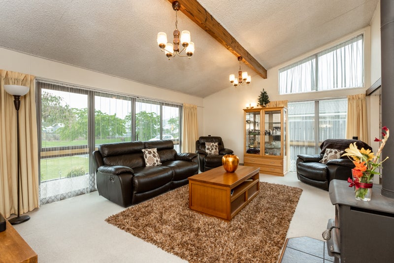 365 Westminster Avenue, Tamatea, Napier - Carousel 2