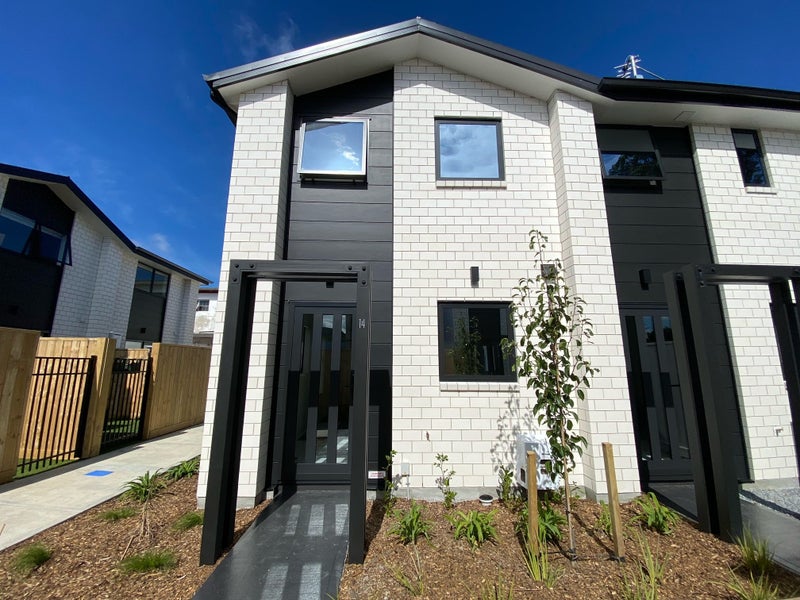 14C Bauchop Road, Waterloo, Lower Hutt - Carousel 1